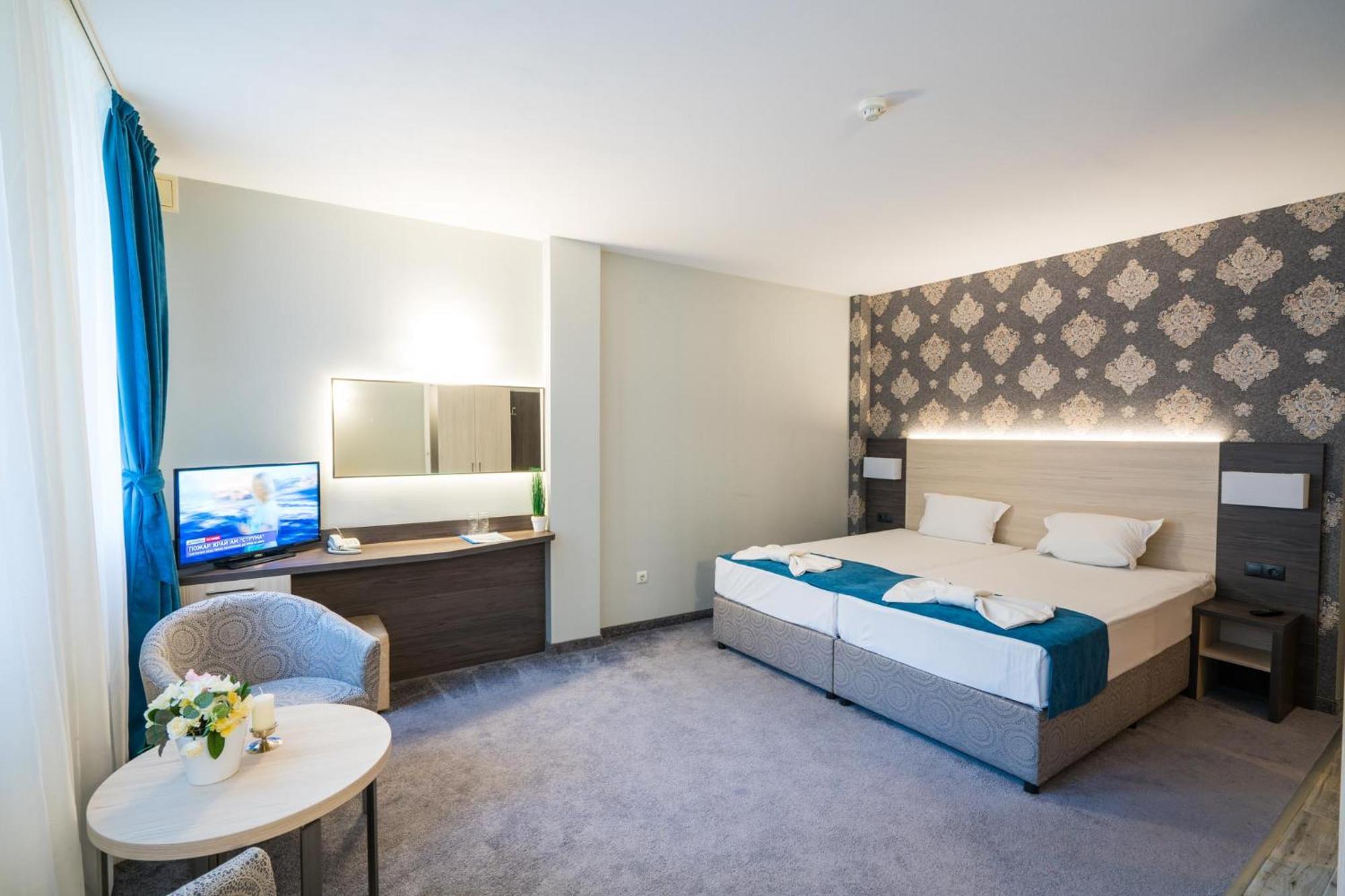 שומן Family Park Hotel Kyoshkove מראה חיצוני תמונה