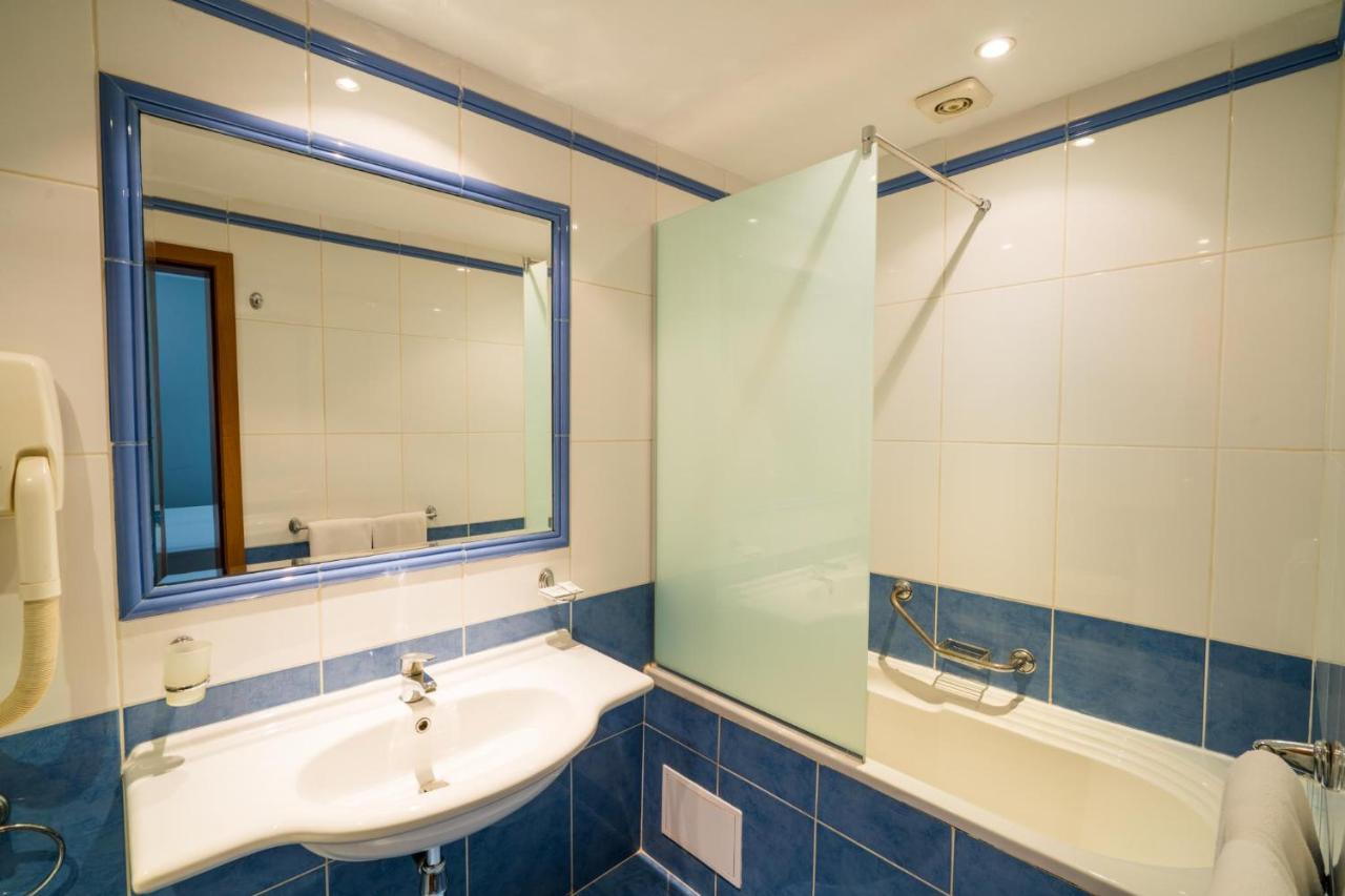 שומן Family Park Hotel Kyoshkove מראה חיצוני תמונה