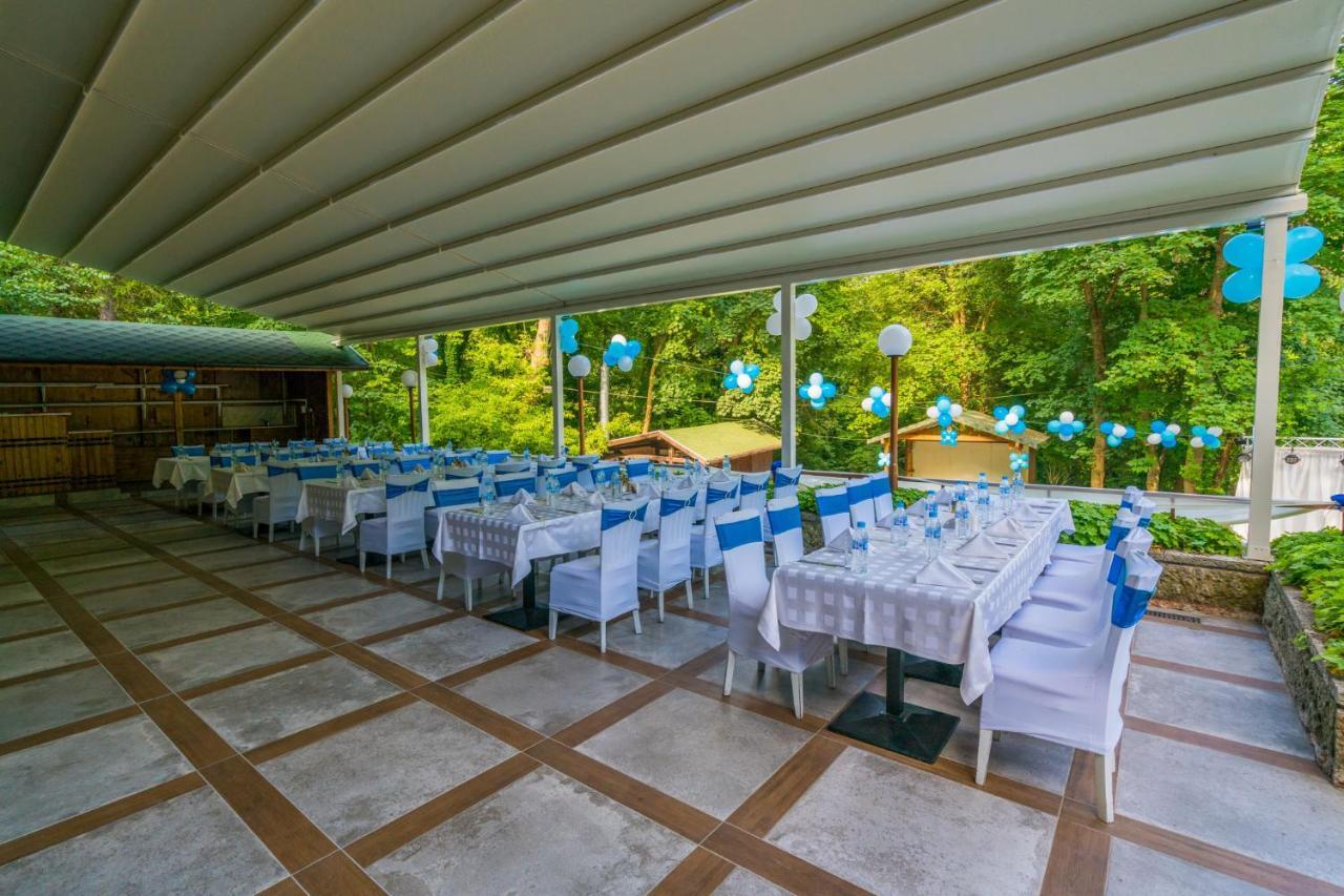 שומן Family Park Hotel Kyoshkove מראה חיצוני תמונה